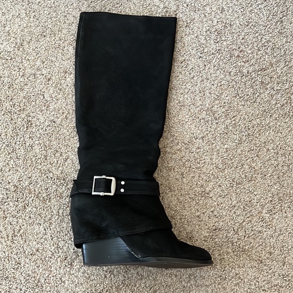 Vince Camino Black Wedge Boots - Picture 4 of 6